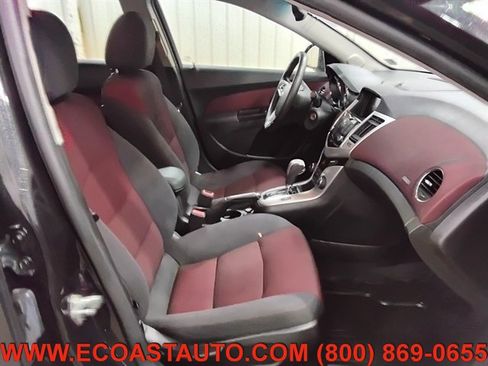 Used 2014 Chevrolet Cruze LT w/ RS Package FWD image 14