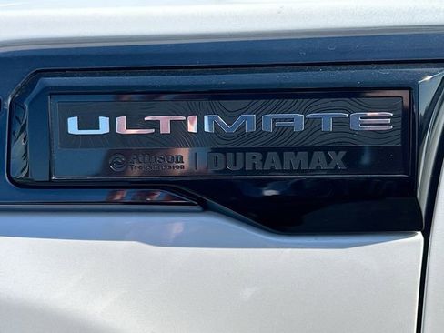 Used 2024 GMC Sierra 2500 Denali Ultimate image 18