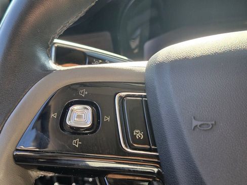 Used 2024 Lincoln Corsair Grand Touring AWD/4WD image 19