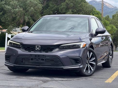 Used 2024 Honda Civic EX-L image 1