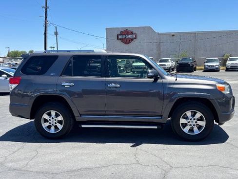 Used 2012 Toyota 4Runner SR5 RWD image 2