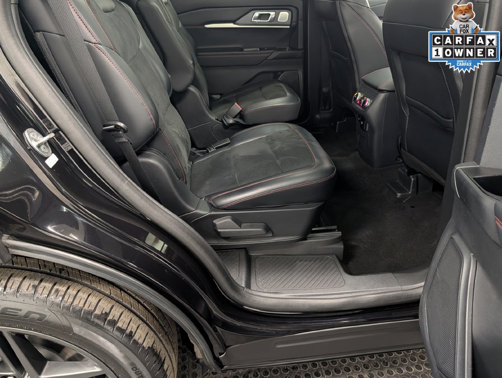 Used 2025 Ford Explorer ST AWD/4WD image 34