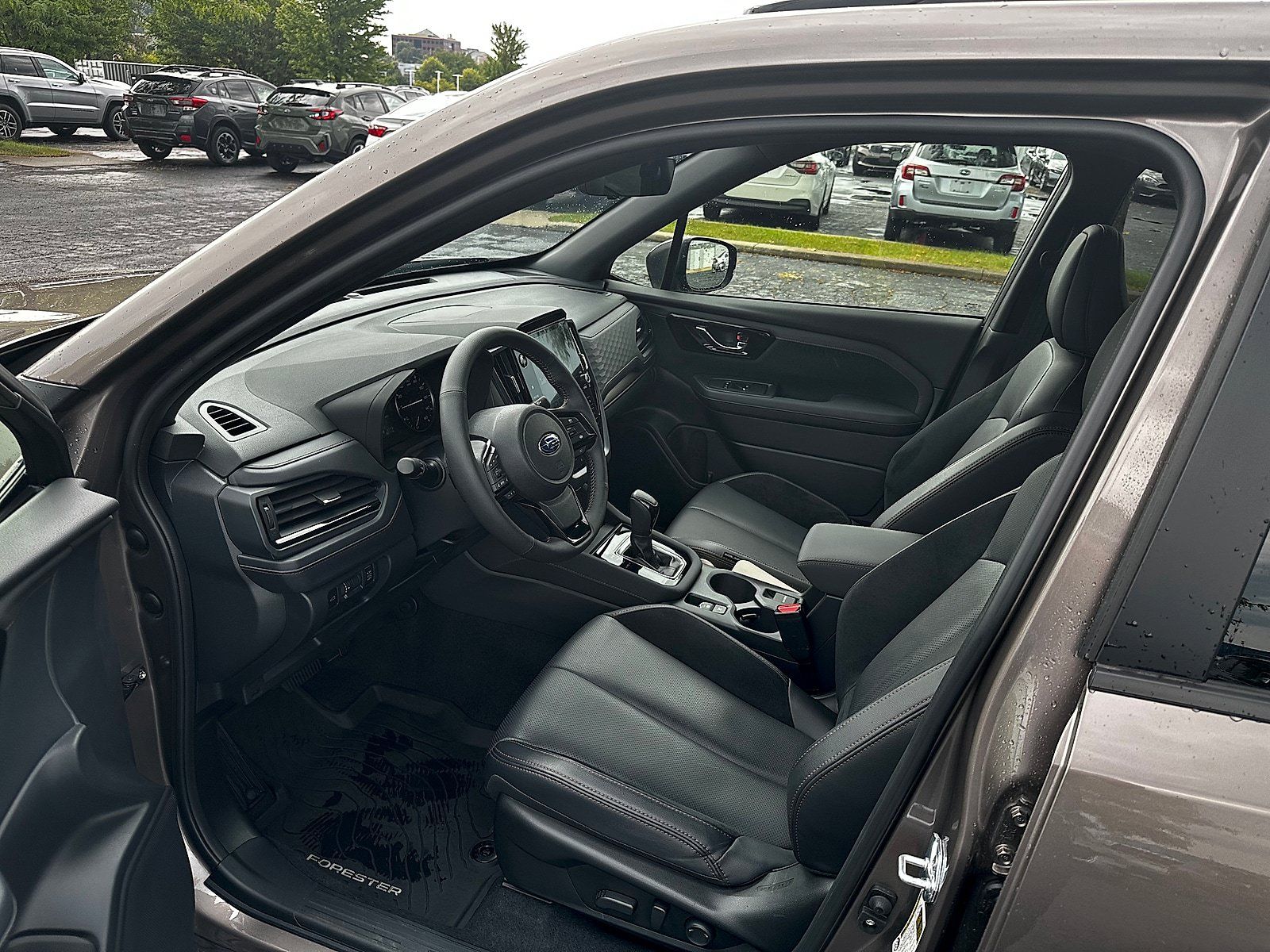 Certified 2025 Subaru Forester Touring AWD/4WD image 16