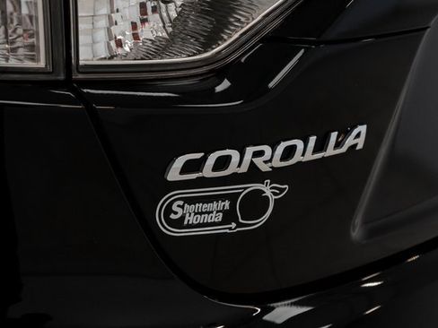 Used 2023 Toyota Corolla SE image 10