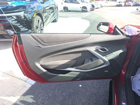 Used 2022 Chevrolet Camaro ZL1 image 13