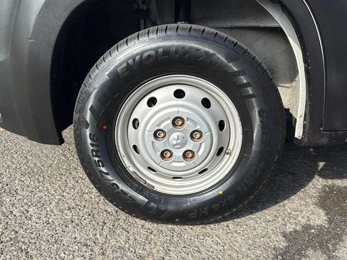 Used 2021 RAM ProMaster 2500 FWD image 9