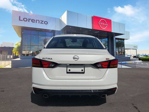 New 2025 Nissan Altima 2.5 SR image 5