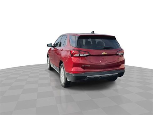 Certified 2024 Chevrolet Equinox LT image 7