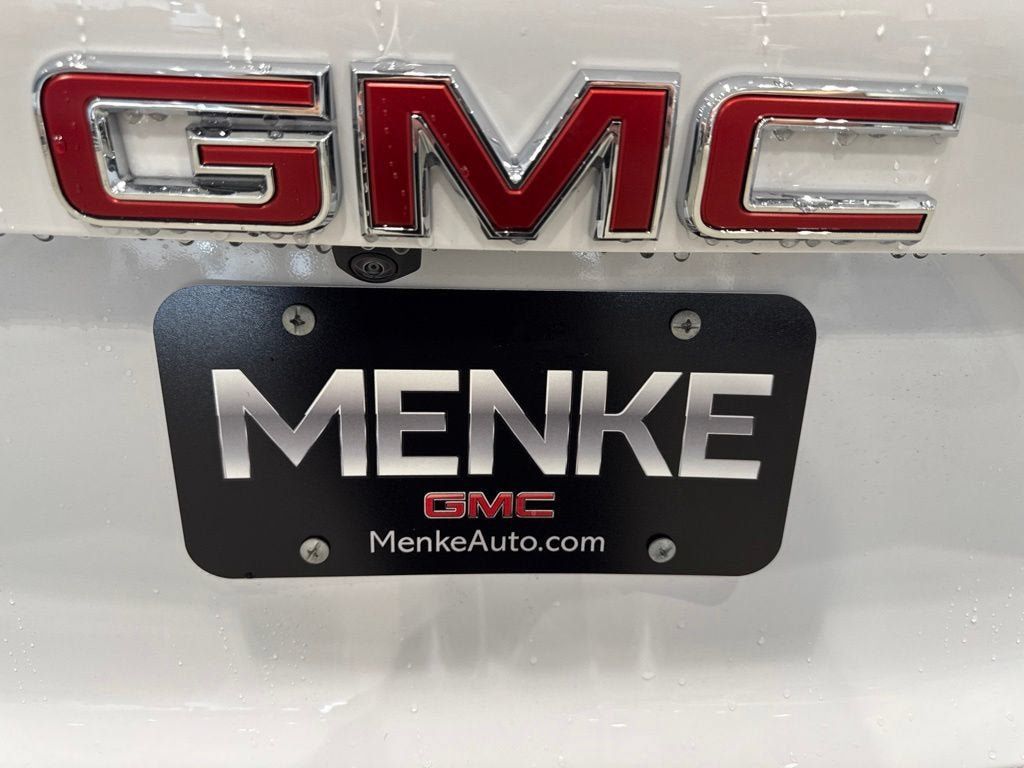 New 2027 GMC Terrain AT4 w/ Convenience Package III AWD/4WD image 9