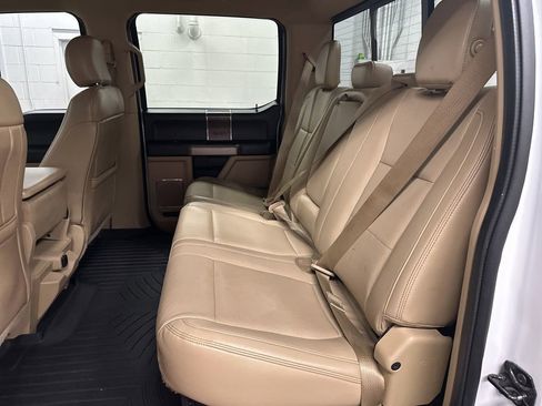 Used 2018 Ford F350 Lariat w/ Lariat Ultimate Package AWD/4WD image 22