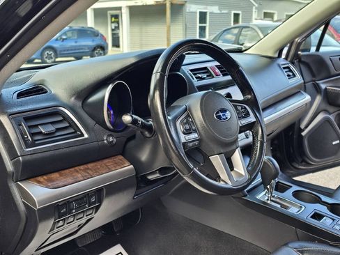 Used 2016 Subaru Outback 2.5i Limited AWD/4WD image 22