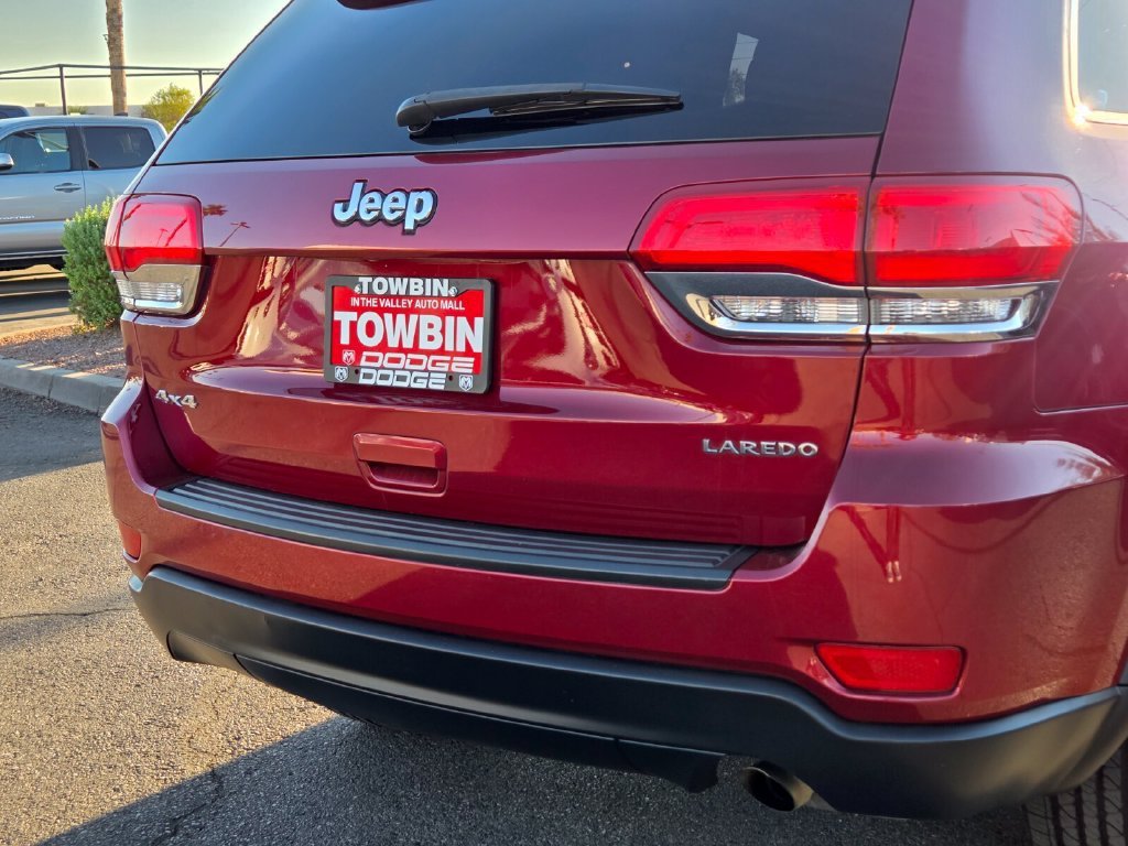 Used 2015 Jeep Grand Cherokee Laredo AWD/4WD image 5