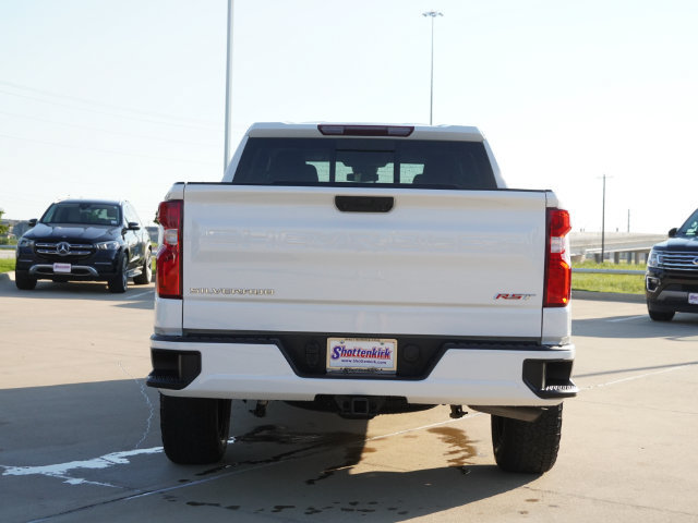 Used 2024 Chevrolet Silverado 1500 RST w/ Convenience Package II RWD image 4