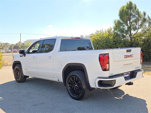 Certified 2022 GMC Sierra 1500 Elevation image 3