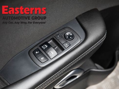 Used 2019 Dodge Challenger R/T Scat Pack RWD image 15