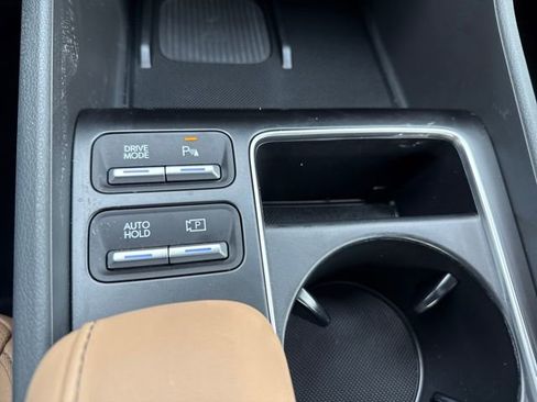 Used 2025 Hyundai Sonata Limited image 32
