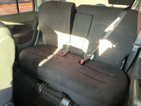Used 2009 Nissan Cube 1.8 S w/ Interior Designer Pkg image 11