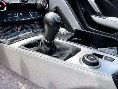 Used 2016 Chevrolet Corvette Stingray Coupe w/ 2LT Preferred Equipment Group image 17