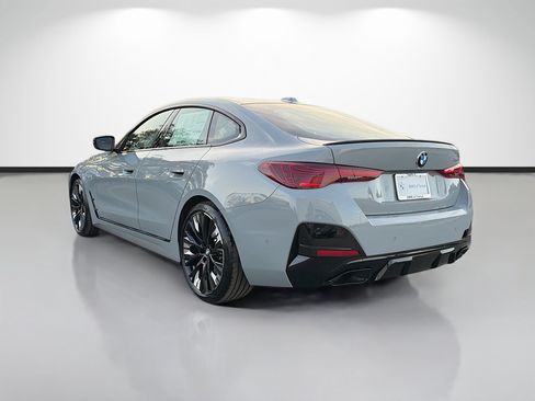 New 2026 BMW M440i w/ Premium Package RWD image 5