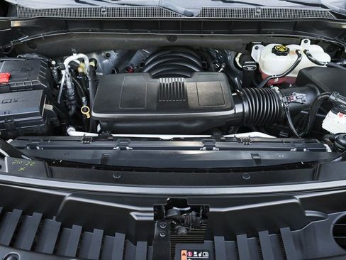 Used 2021 Chevrolet Tahoe Premier w/ Premium Package image 10