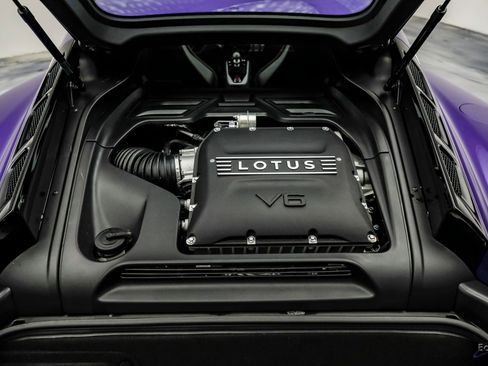 New 2026 Lotus Emira V6 SE RWD image 3