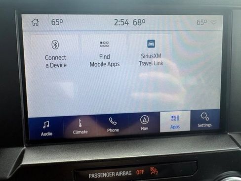Used 2020 Ford F150 Lariat w/ Equipment Group 502A Luxury AWD/4WD image 28