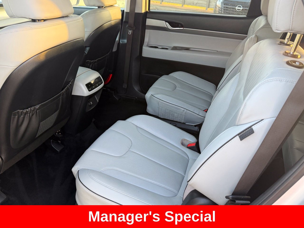 Used 2025 Hyundai Palisade SEL AWD/4WD image 31
