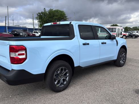 New 2026 Ford Maverick XLT FWD image 3