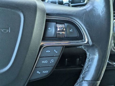 Used 2021 Lincoln Navigator Reserve AWD/4WD image 29