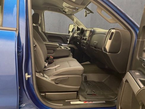 Used 2017 Chevrolet Silverado 2500 LT w/ LT Convenience Package image 19