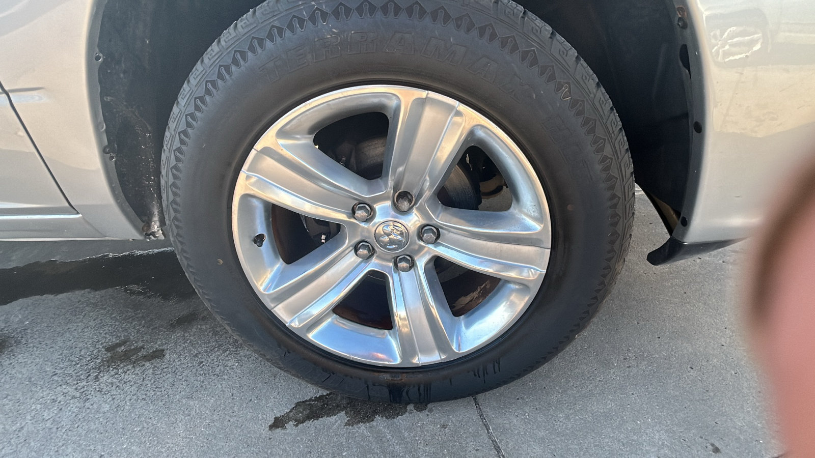 Used 2014 RAM 1500 Sport w/ Remote Start & Security Group AWD/4WD image 9