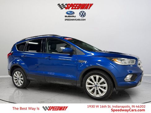 Used 2019 Ford Escape SEL FWD image 1