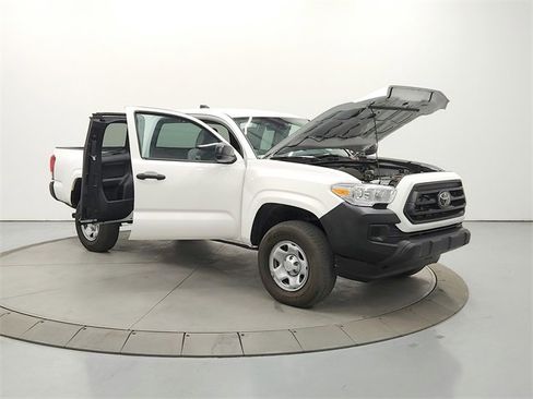 Used 2023 Toyota Tacoma SR image 9