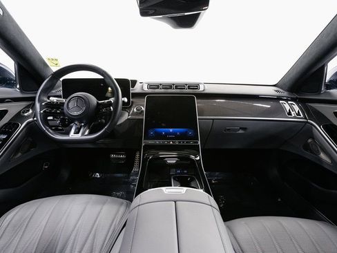 Used 2025 Mercedes-Benz S 63 AMG S image 26