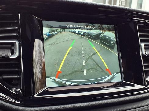 Used 2024 Dodge Durango SXT image 8