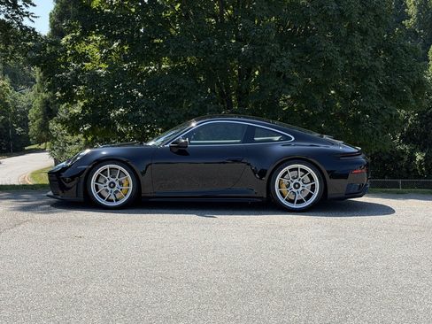Certified 2026 Porsche 911 GT3 RWD image 2