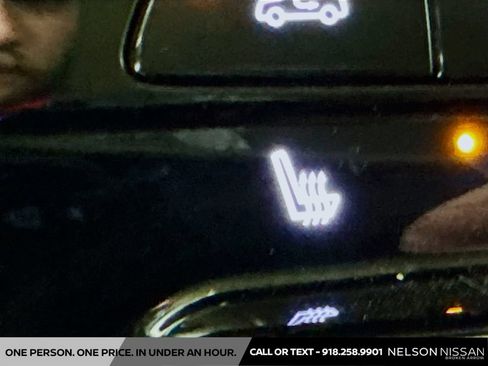 Used 2021 Buick Envision Essence FWD image 19