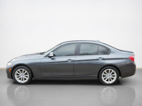 Used 2016 BMW 320i xDrive Sedan image 6