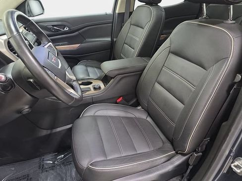 Used 2019 GMC Acadia Denali w/ Technology Package AWD/4WD image 13