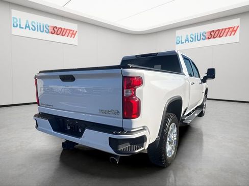 Used 2023 Chevrolet Silverado 2500 High Country image 4