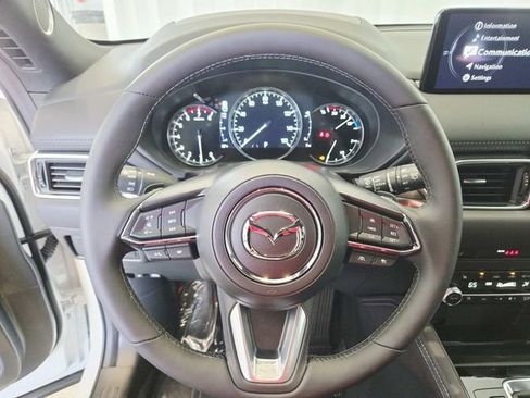 New 2025 MAZDA CX-5 Signature image 16
