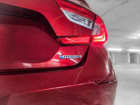 Used 2018 Honda Accord EX-L image 10