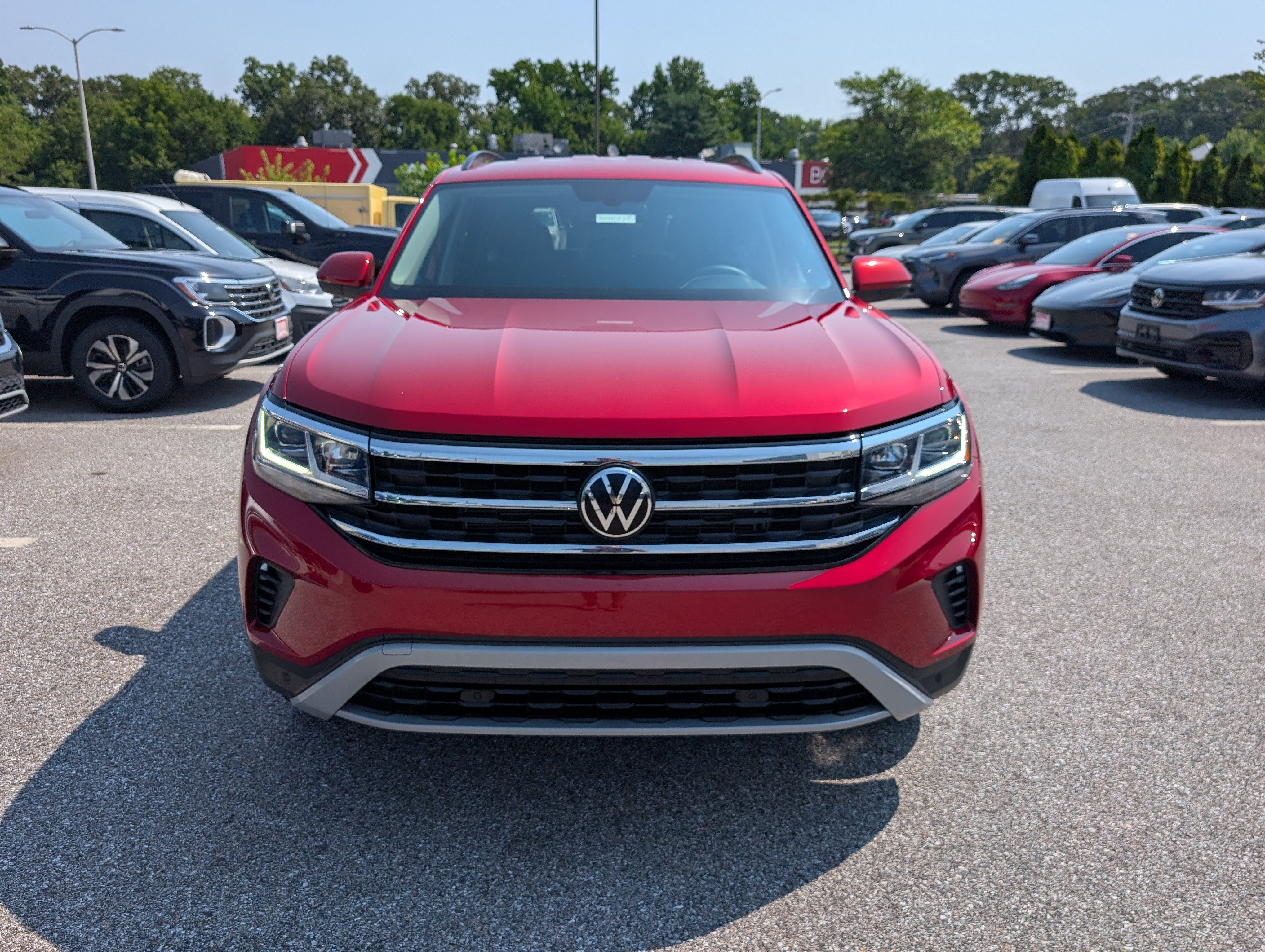 Used 2023 Volkswagen Atlas SE AWD/4WD image 8