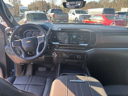 Used 2024 Chevrolet Silverado 3500 High Country w/ High Country Premium Package image 11