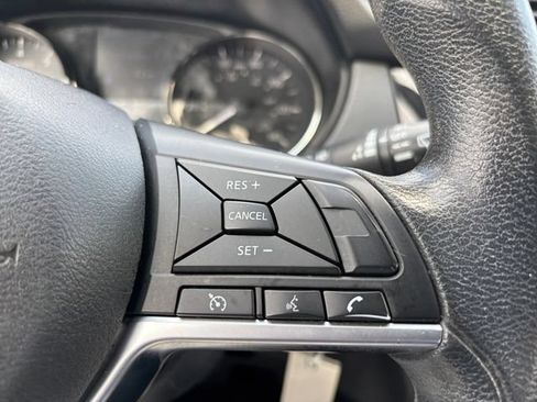 Used 2019 Nissan Rogue Sport S w/ Appearance Package AWD/4WD image 19