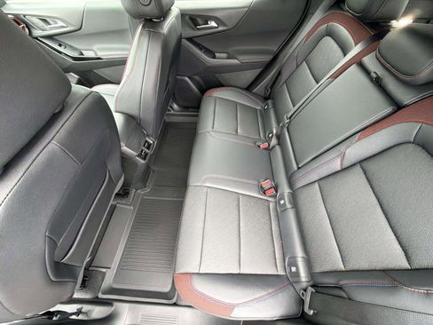New 2026 Chevrolet Equinox RS FWD image 4