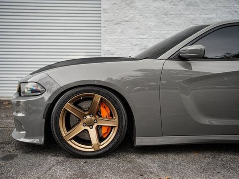 Used 2017 Dodge Charger R/T Scat Pack w/ Beats Audio Group image 10