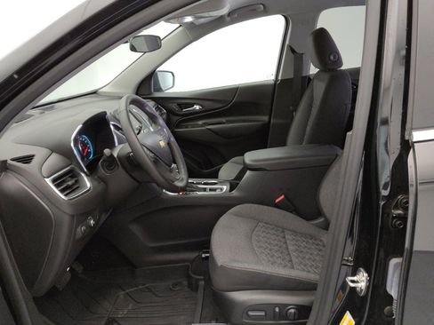 Used 2024 Chevrolet Equinox LT w/ LPO, Floor Liner Package image 17