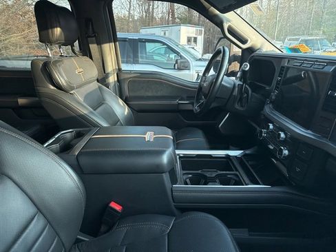 Used 2024 Ford F350 Platinum image 5