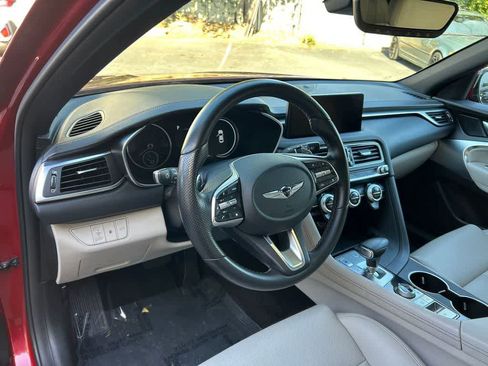 Used 2022 Genesis G70 2.0T RWD image 2